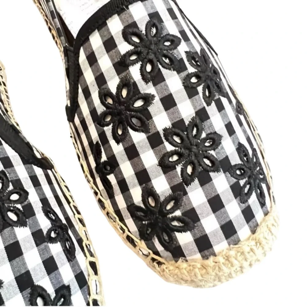 ISAAC MIZRAHI • Marilyn Shoes Espadrille